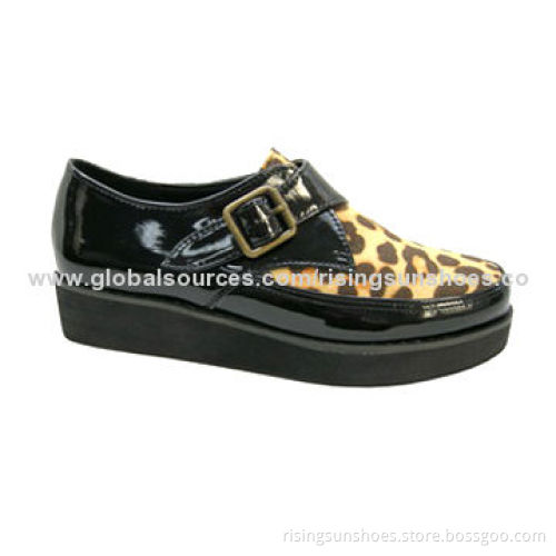 Women's flat casual shoes, foam sole style with lace-up design, leopard microsuede + patent PU upperNew